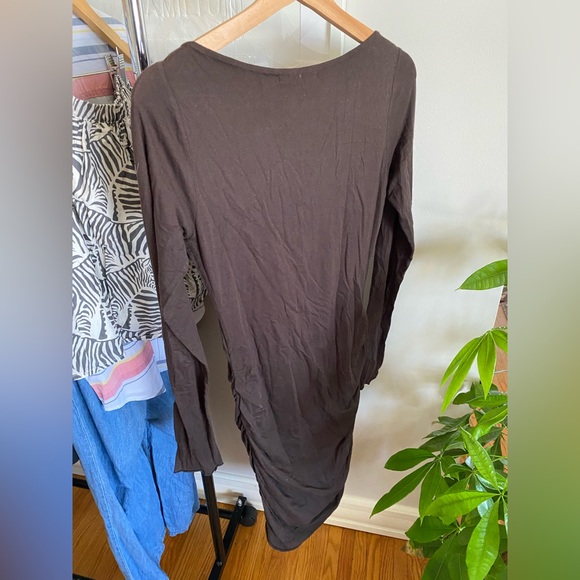 Incredible ruched sided brown dress by Velvet l/s - Picture 3 of 3